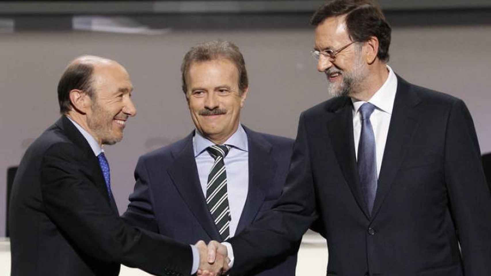 El último debate, con Rubalcaba y Rajoy y el moderador Campo Vidal.