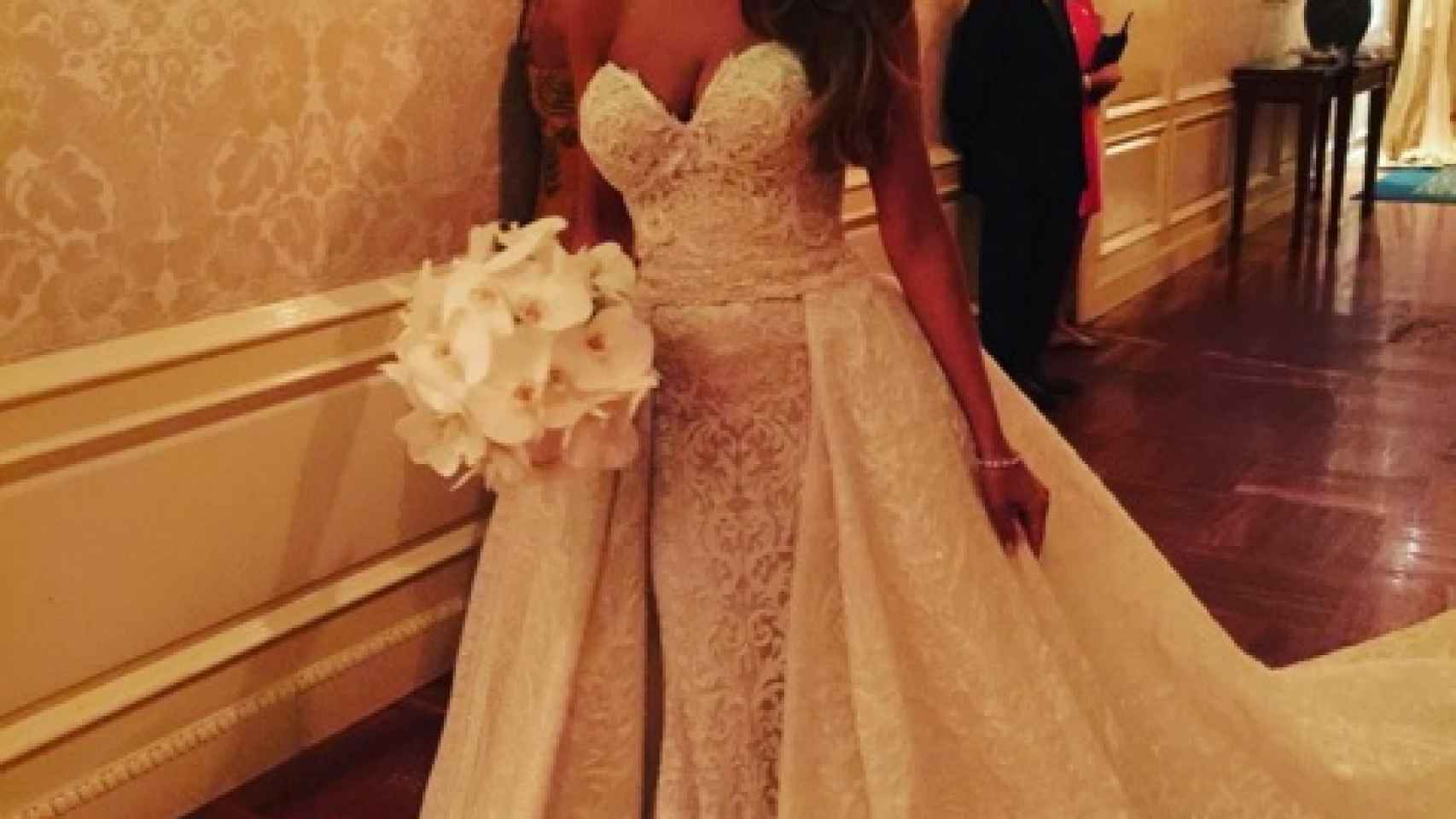 Sofía ha querido compartir su vestido de boda con sus seguidores