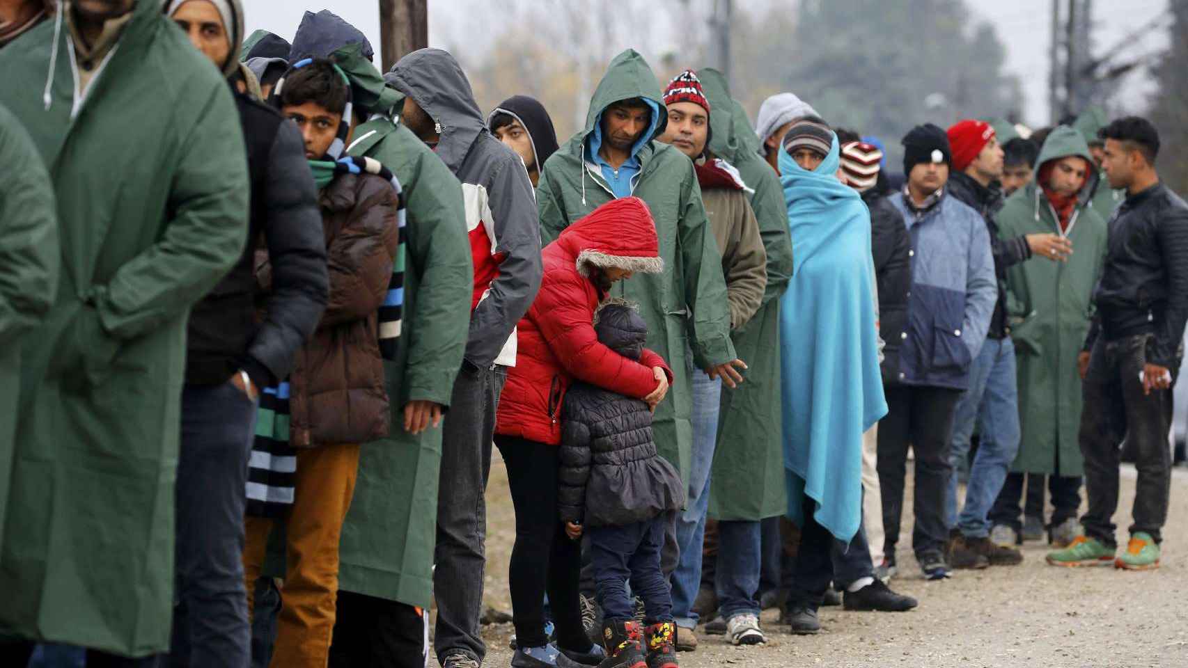 Refugiados en la frontera griega con Macedonia.