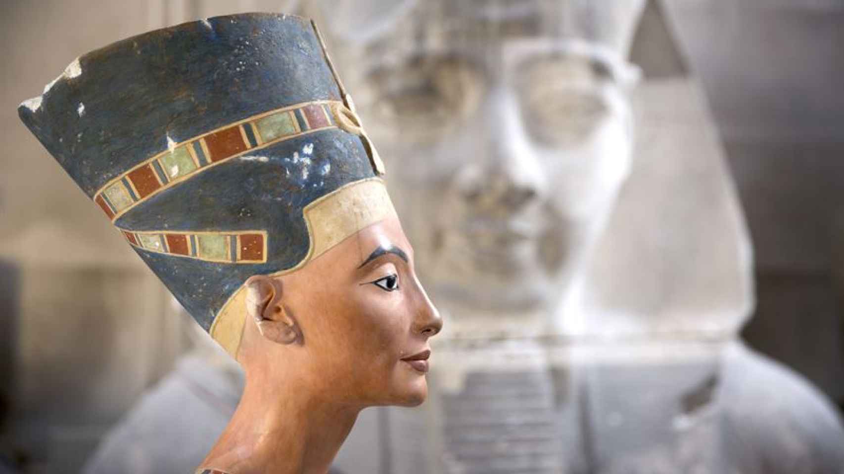 Busto de la diosa egipcia Nefertiti