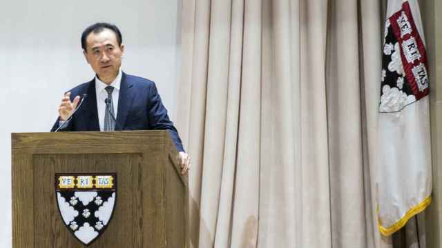 Wang Jianlin, durante un discurso en Harvard.