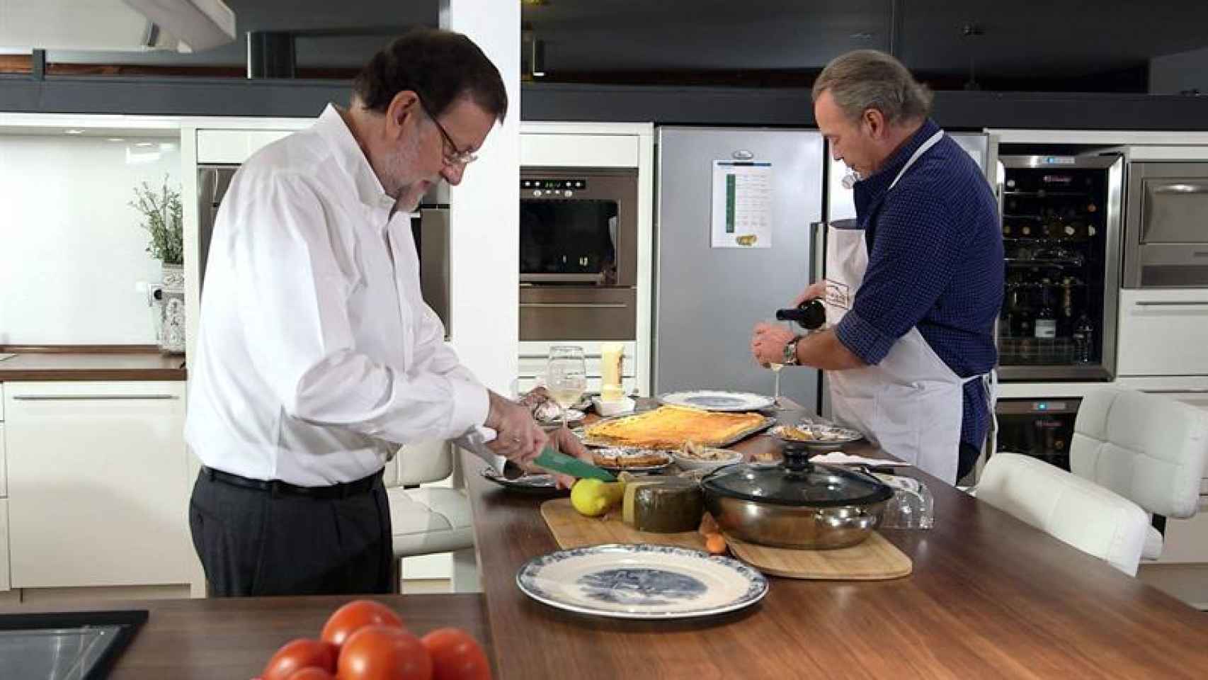 Rajoy y Osborne cocinando