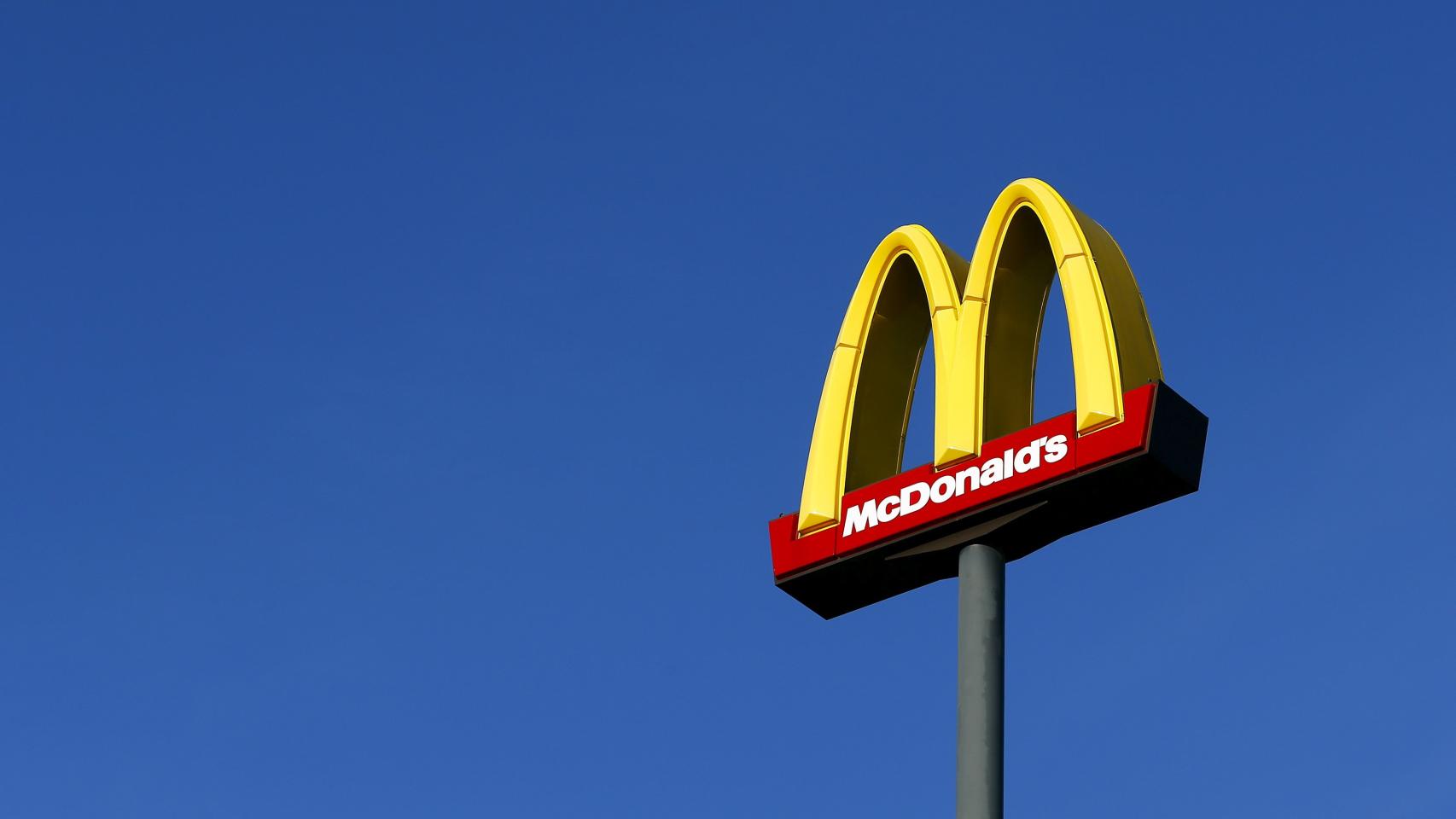 El logo de uno de los restaurantes de McDonald's en Bruselas