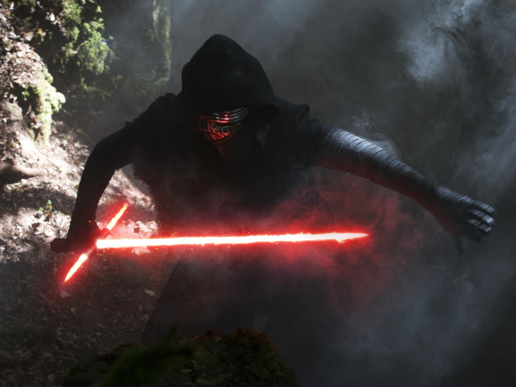 Kylo Ren es uno de los nuevos personajes