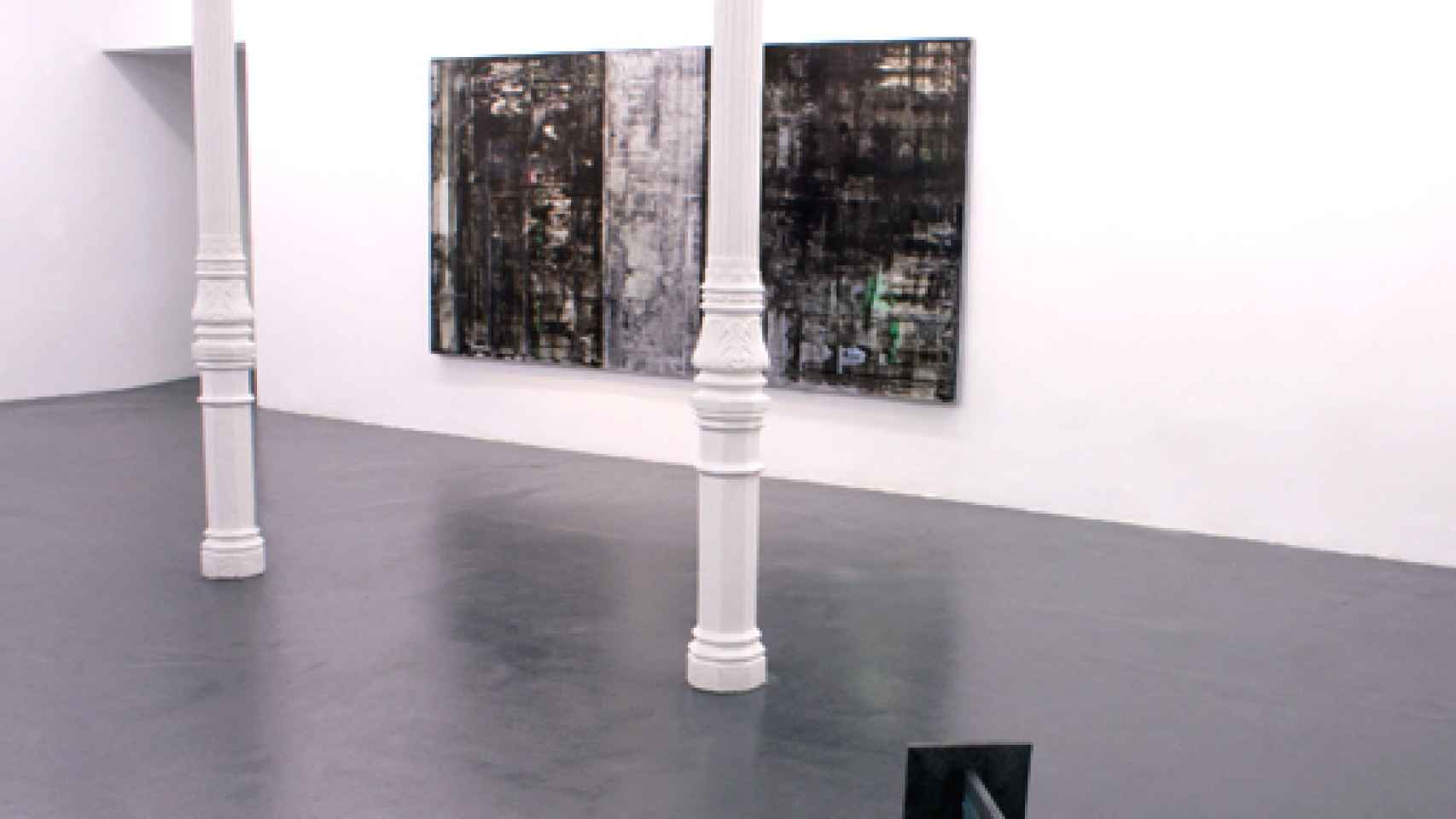 Image: Álvaro Negro, pintura del umbral