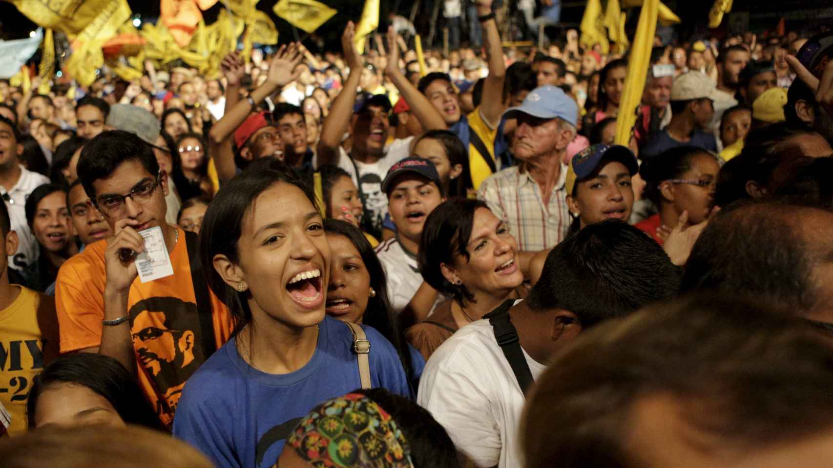 Nicolas Maduro pronuncia un discurso durante la campaña.