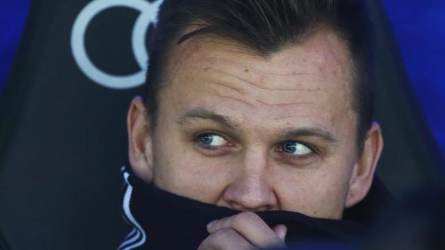 Denis Cheryshev, en el banquillo durante el partido contra el Getafe.