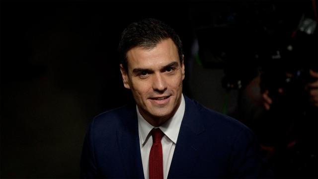 Pedro Sánchez, durante el debate electoral con Rajoy, a quien dirá no en la investidura.