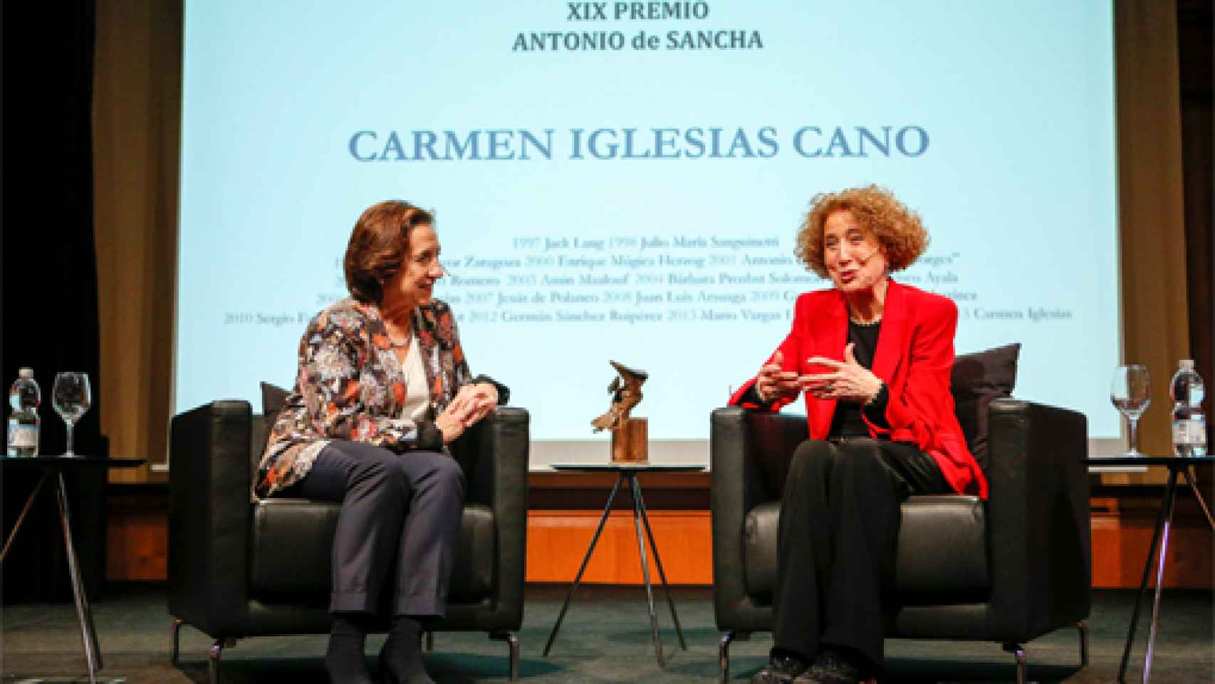 Image: Carmen Iglesias: Aun siendo necesarios, los libros no han evitado la barbarie