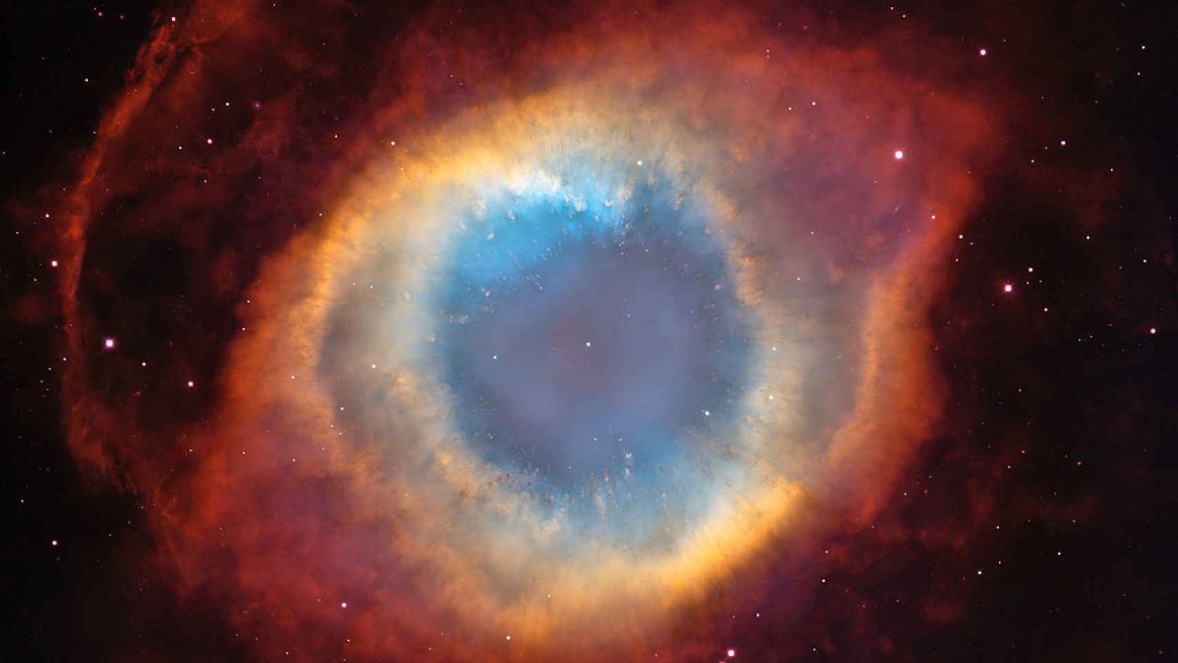 La Nebulosa de la Hélice, conocida como el Ojo de Dios