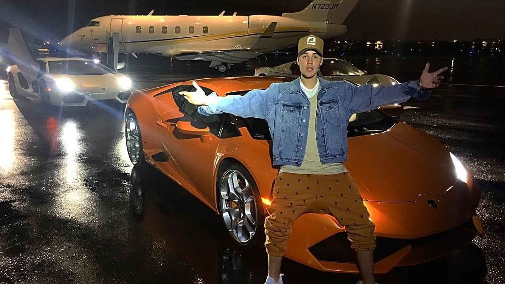 Bieber muestra su jet privado y los tres Lamborghini Diablo de su flota