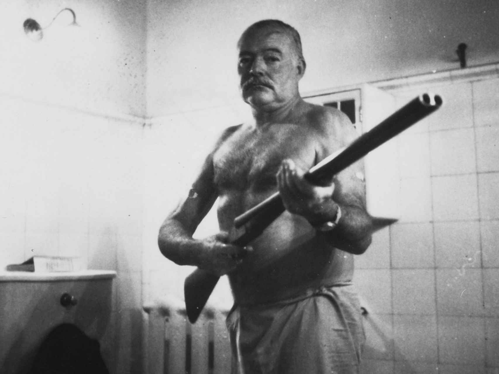 Hemingway en la Finca Vigia, en Cuba.