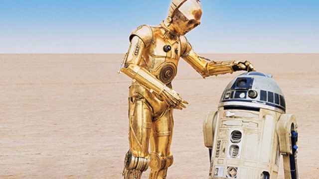 C3PO y R2-D2, en plena conversación.
