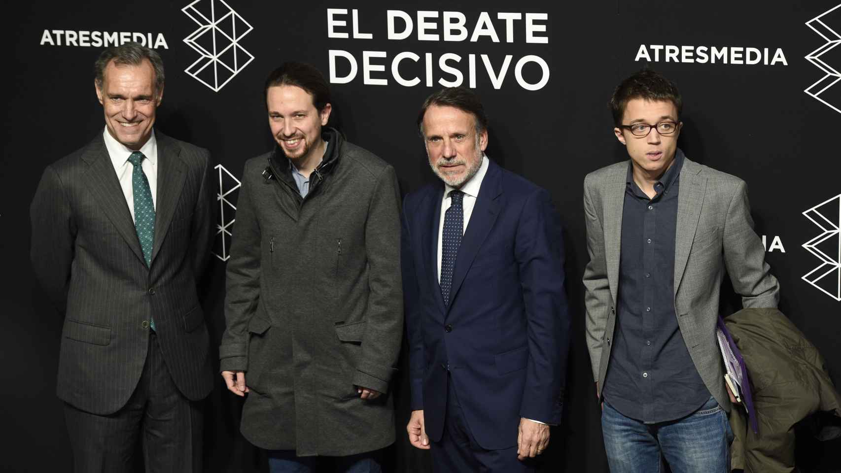 Iglesias llevó el mismo abrigo y camisa en el debate de Atresmedia