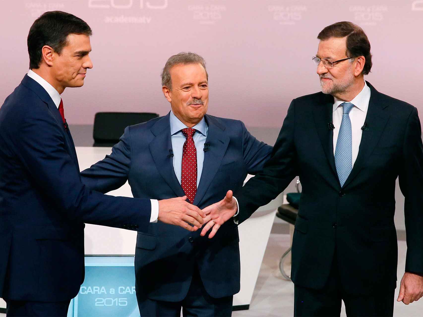 Sánchez y Rajoy, al inicio del debate.