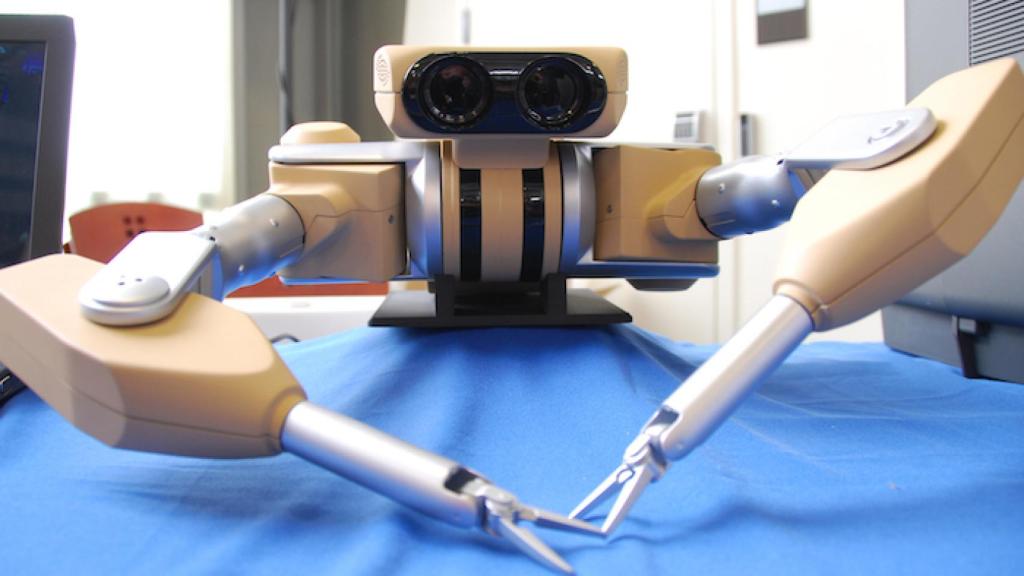 Acostúmbrate a estos robots médicos de Google porque pronto te operarán