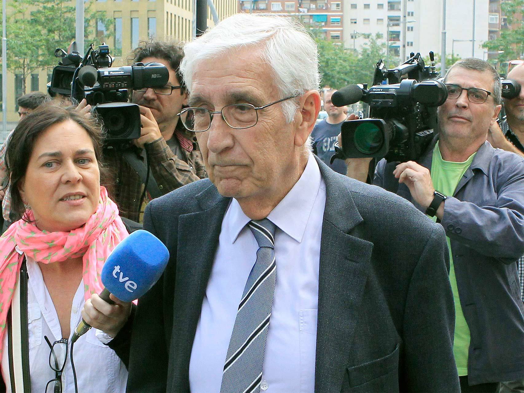 El extesorero de CDC Daniel Osàcar, a su salida de la Ciudad de la Justicia de Barcelona