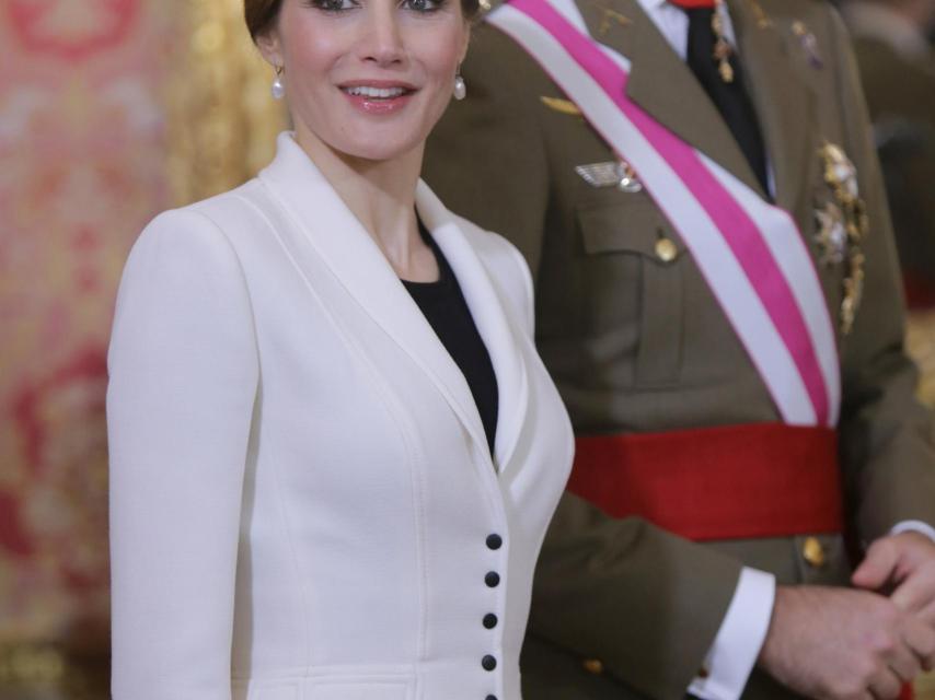 Los Reyes sonríen a cámara en la Pascua Militar de 2016