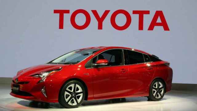 El icono en materia de coche híbrido, el Toyota Prius, se renueva en 2016