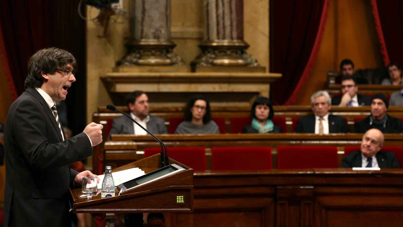 Puigdemont, durante su discurso de investidura en el Parlament.