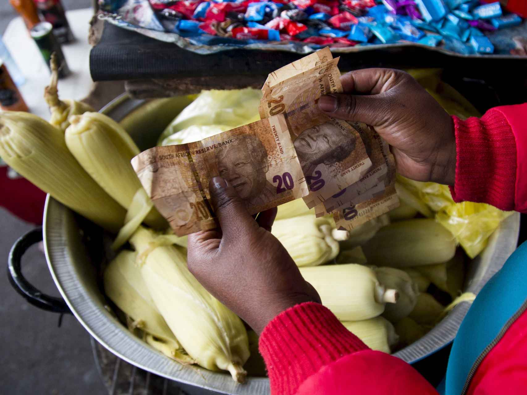Comercio con rands en Sudáfrica.