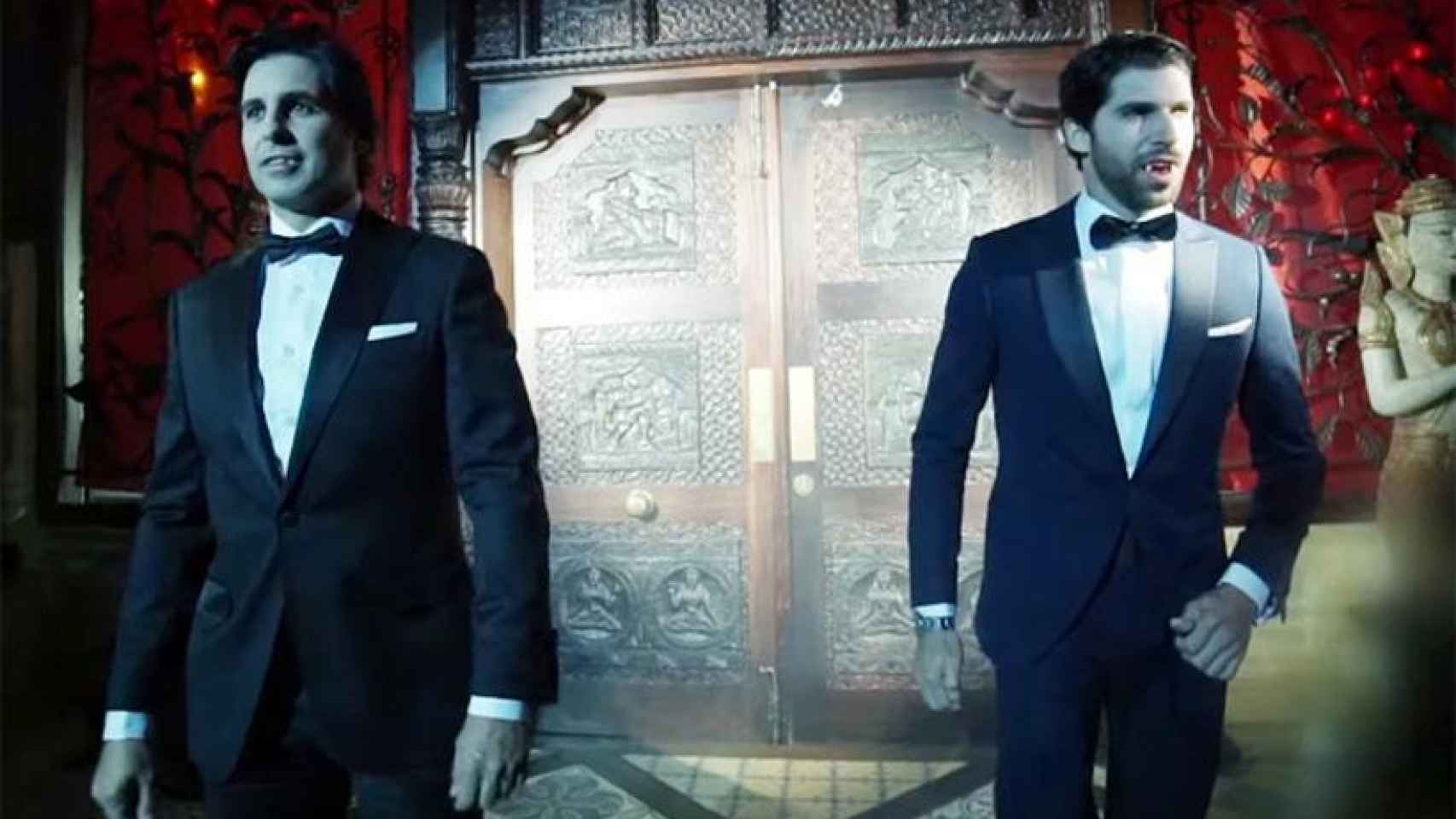 Fran y Cayetano Rivera disfrazados de vampiros para el videoclip de Kiko Rivera