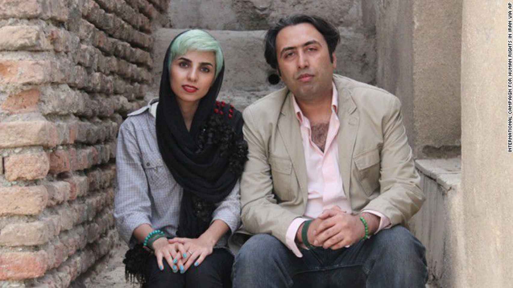 Medhi Mousavi y Fatemeh Ekhtesari, los dos poetas escapados de Irán.