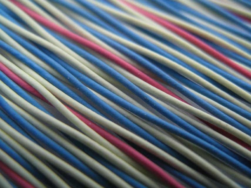 Cables entrelazados.