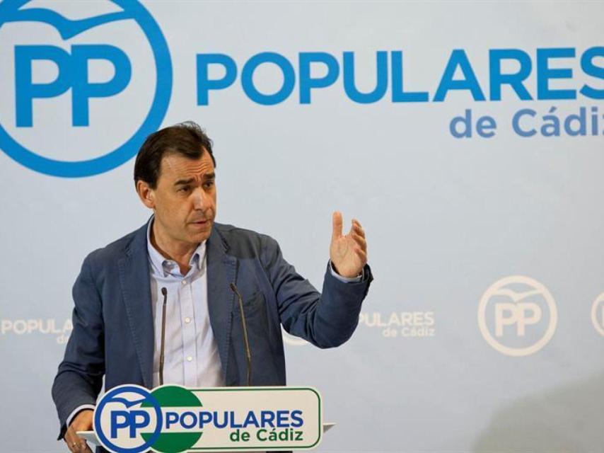 Maíllo avanza una oferta generosa del PP a la que Sánchez no podrá negarse
