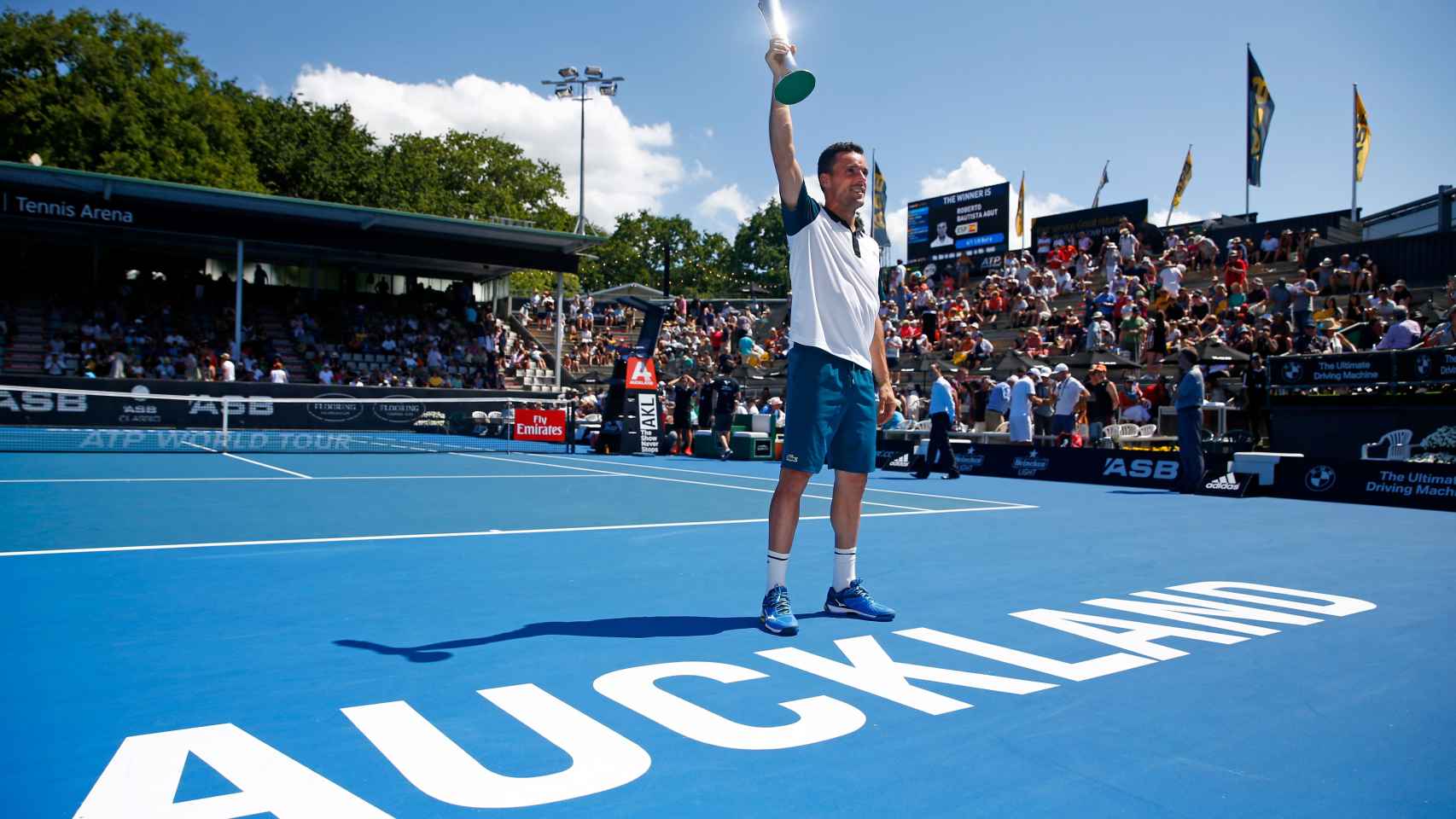 Bautista conquistó en Auckland su primer título de 2016.