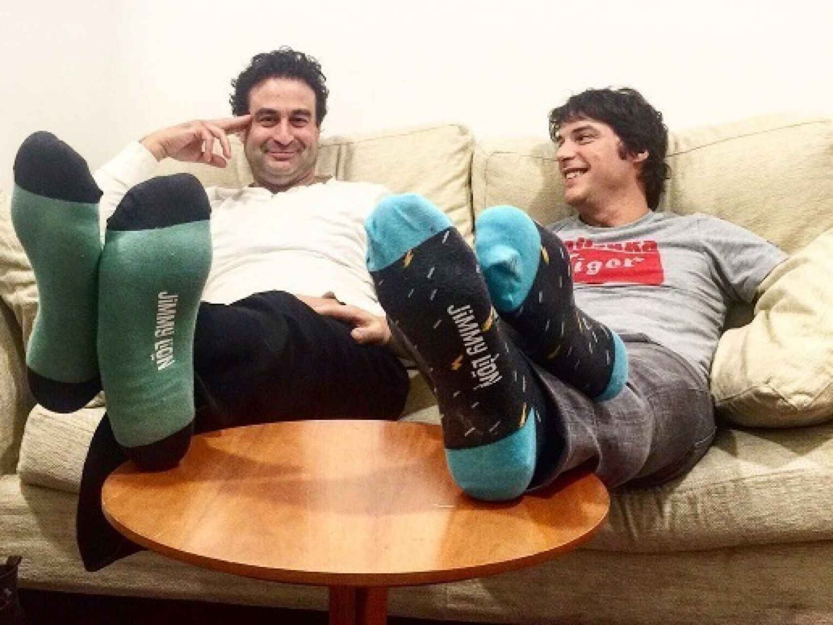 Los materchefs Pepe y Jordi Cruz con calcetines Jimmy Lion