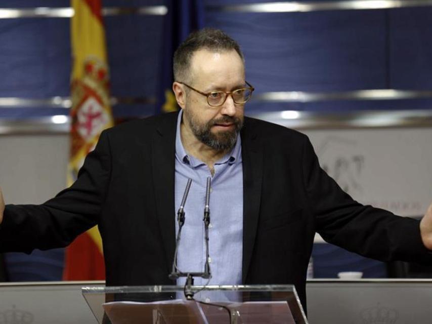 El portavoz titular Juan Carlos Girauta (Ciudadanos), durante rueda de prensa.
