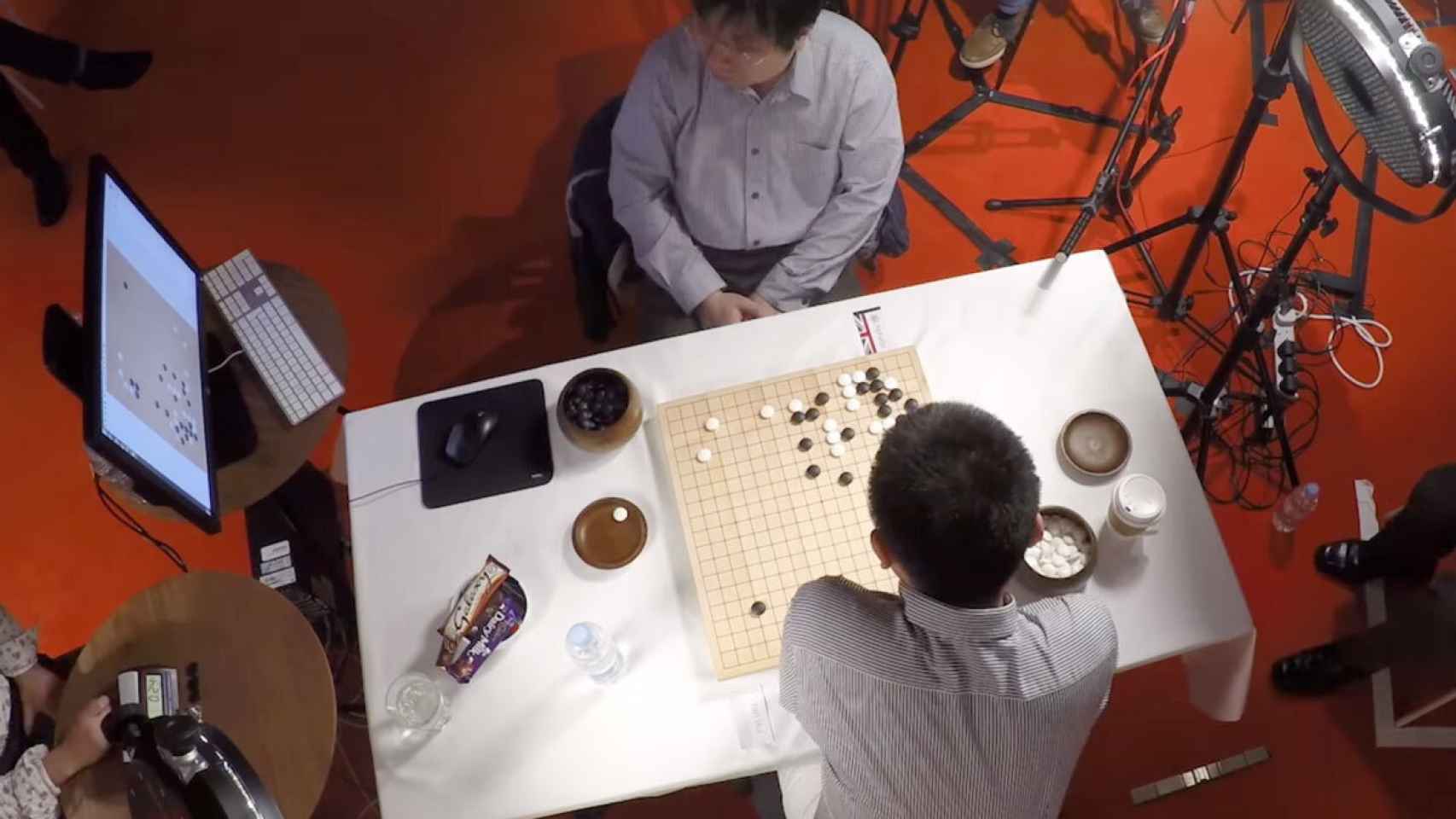 La IA de Google ya puede ganarte al ajedrez chino