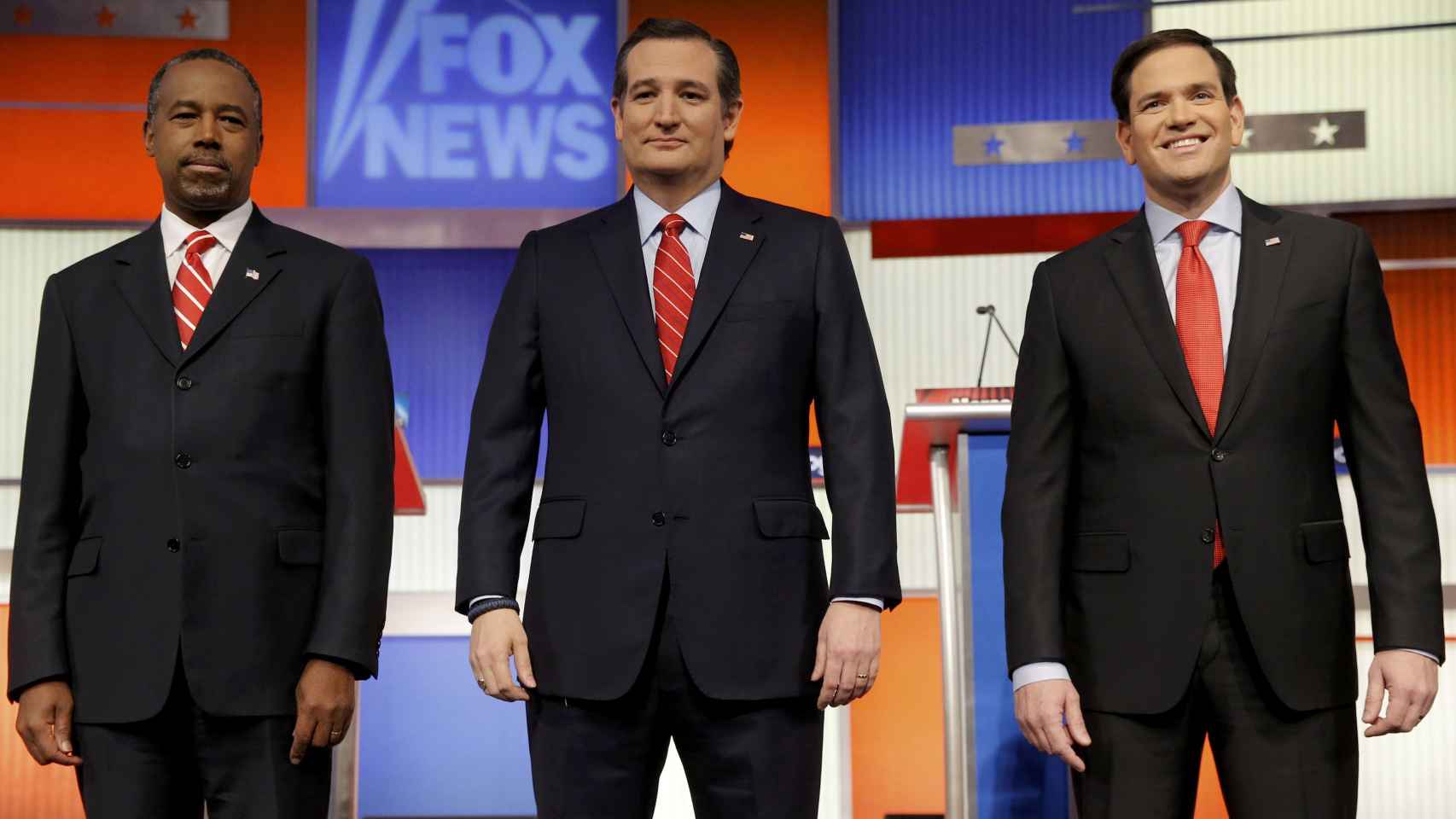 Los candidatos republicanos Carson, Cruz y Rubio, posan antes del debate.
