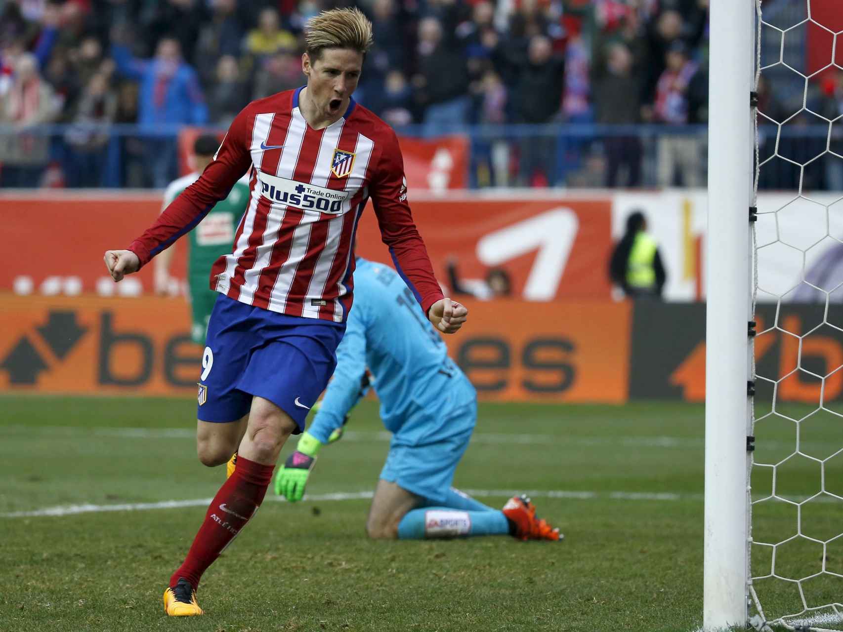 Torres celebra su gol 100 ante el Eibar.