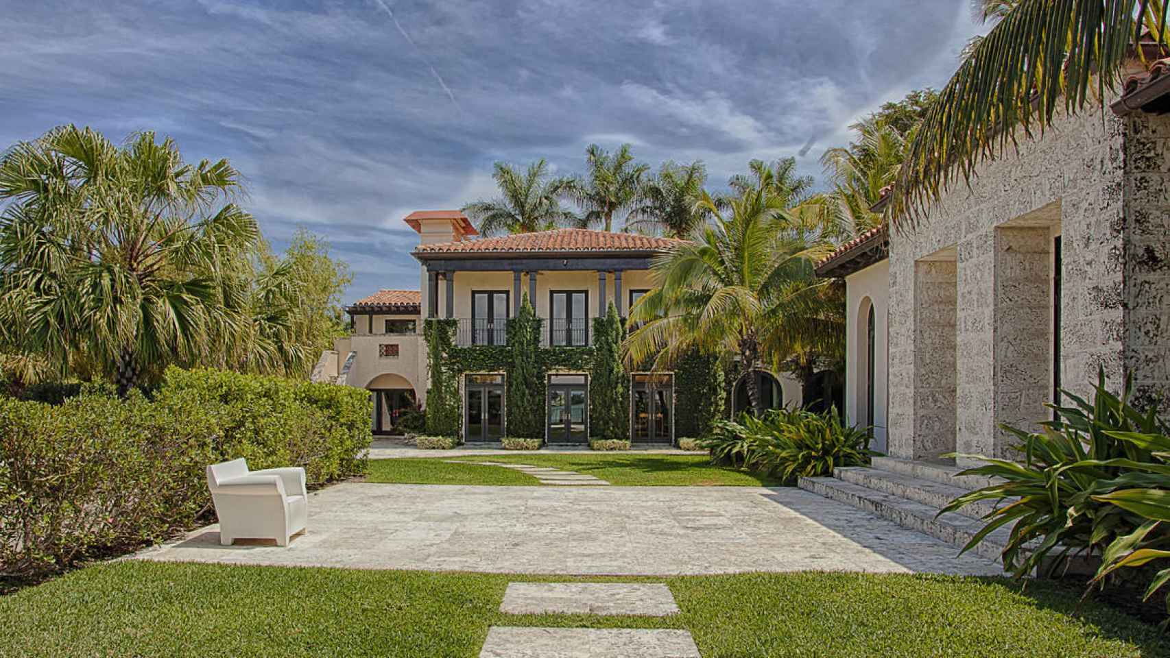 La mansión de lujo que vende Matt Damon en Miami