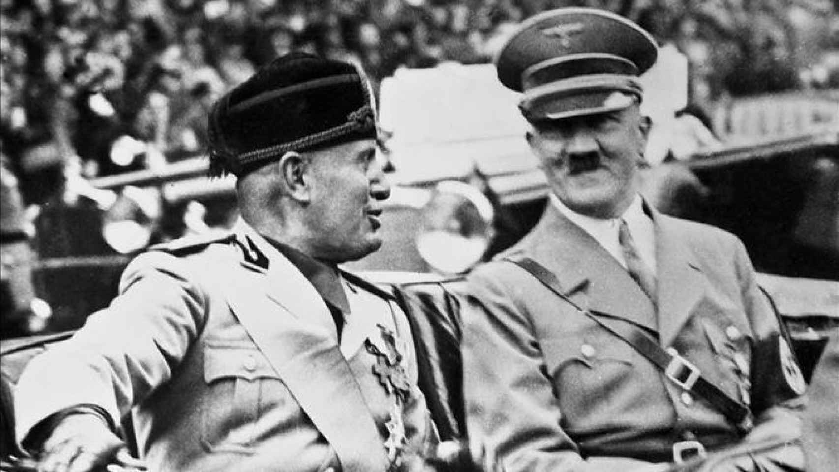 Mussolini y Hitler, dictadores de Italia y Alemania.