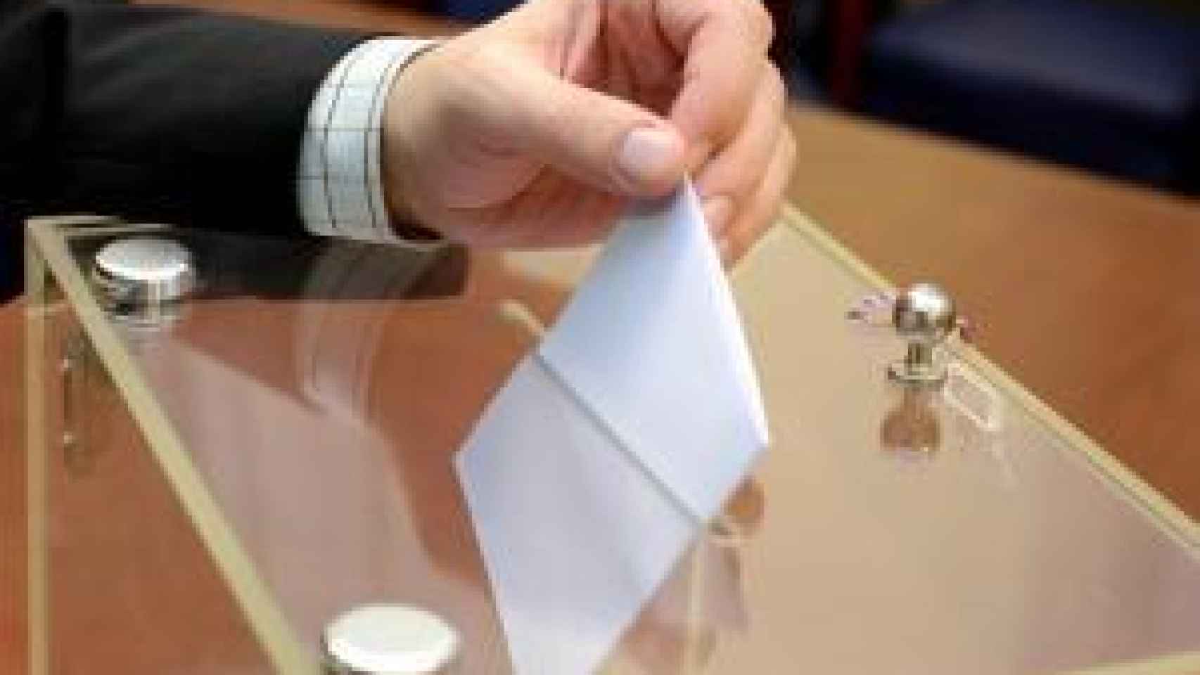 Urna de votos de las pasadas elecciones.