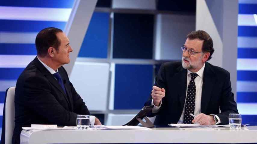 Mariano Rajoy, durante la entrevista en 13TV, en una imagen de archivo.