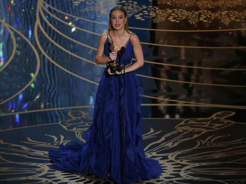 Brie Larson recoge su Oscar