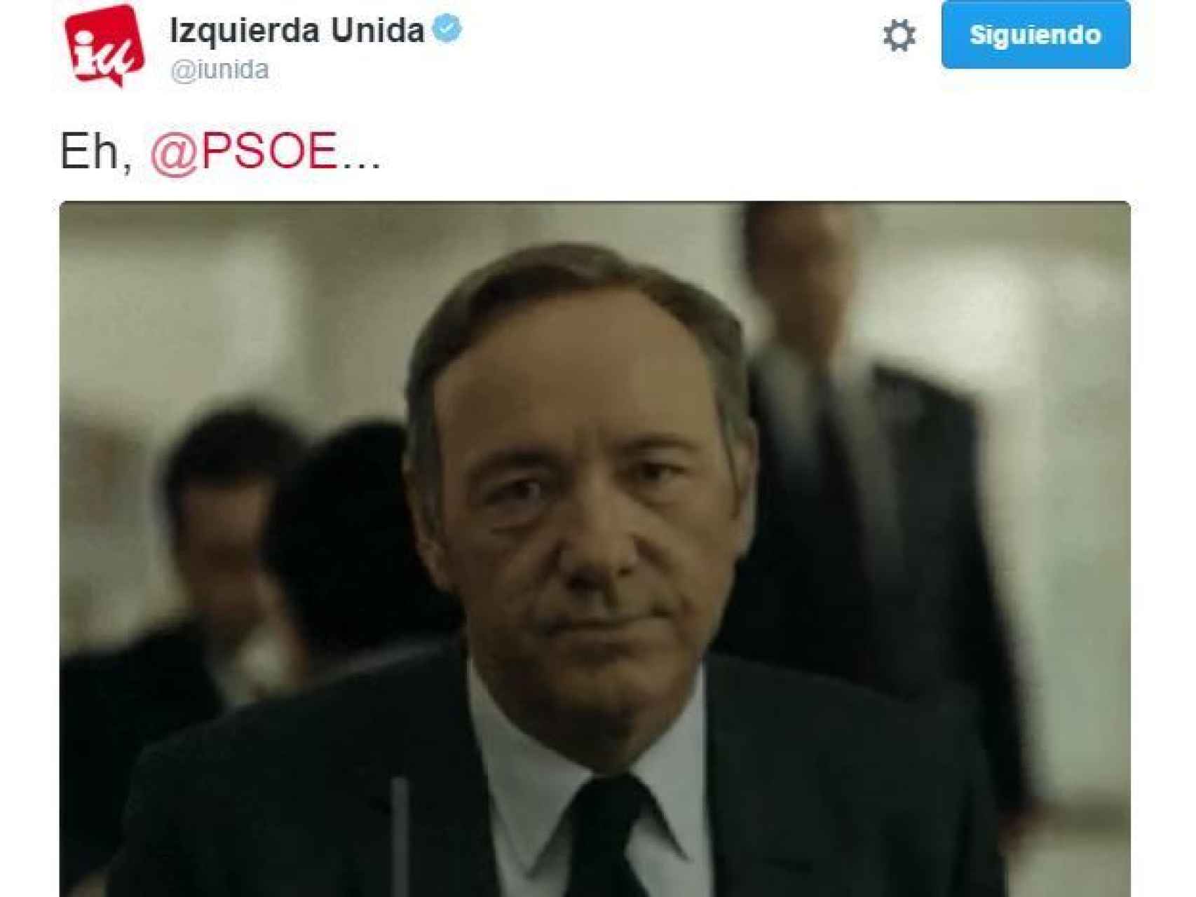 Izquierda Unida declara la guerra de gifs al PSOE.