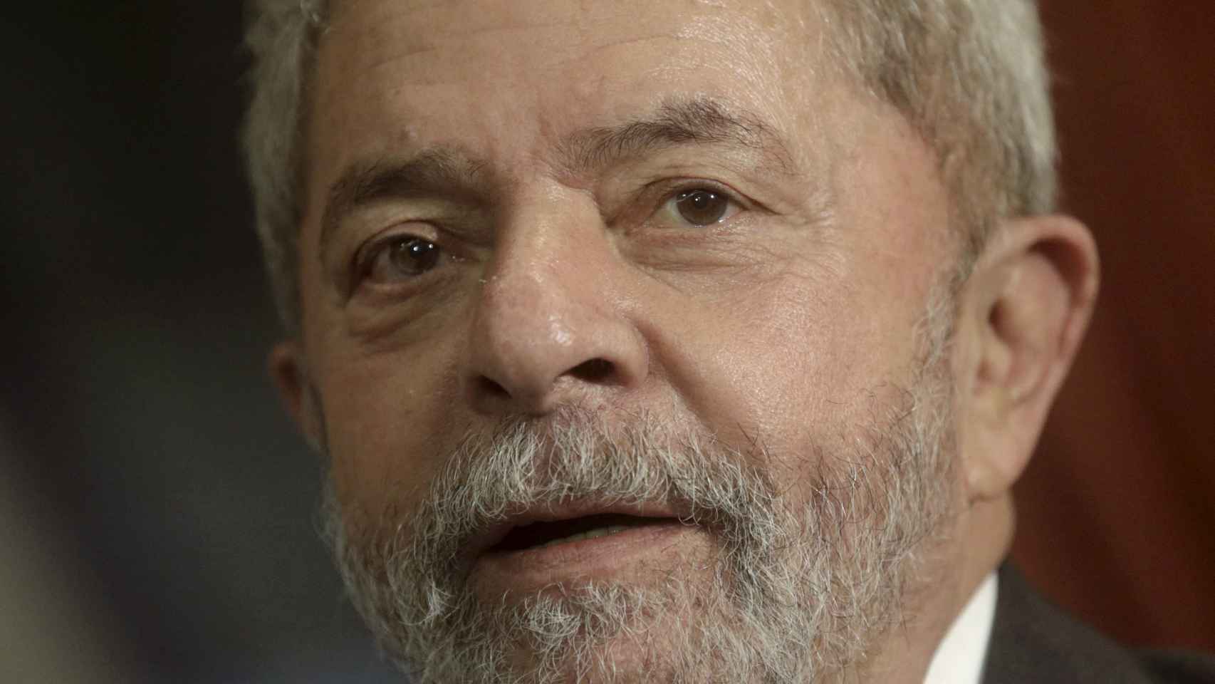 La policía brasileña se lleva al expresidente Lula da Silva a declarar