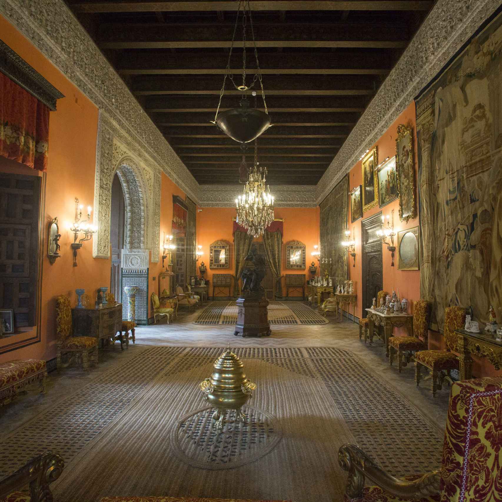 Una de las estancias del Palacio de Las Dueñas