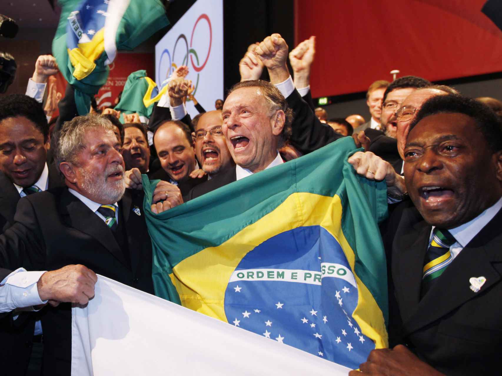 Lula, junto a Carlos Nuzman y Pele, el día de la elección de Río 2016 en Copenhague.