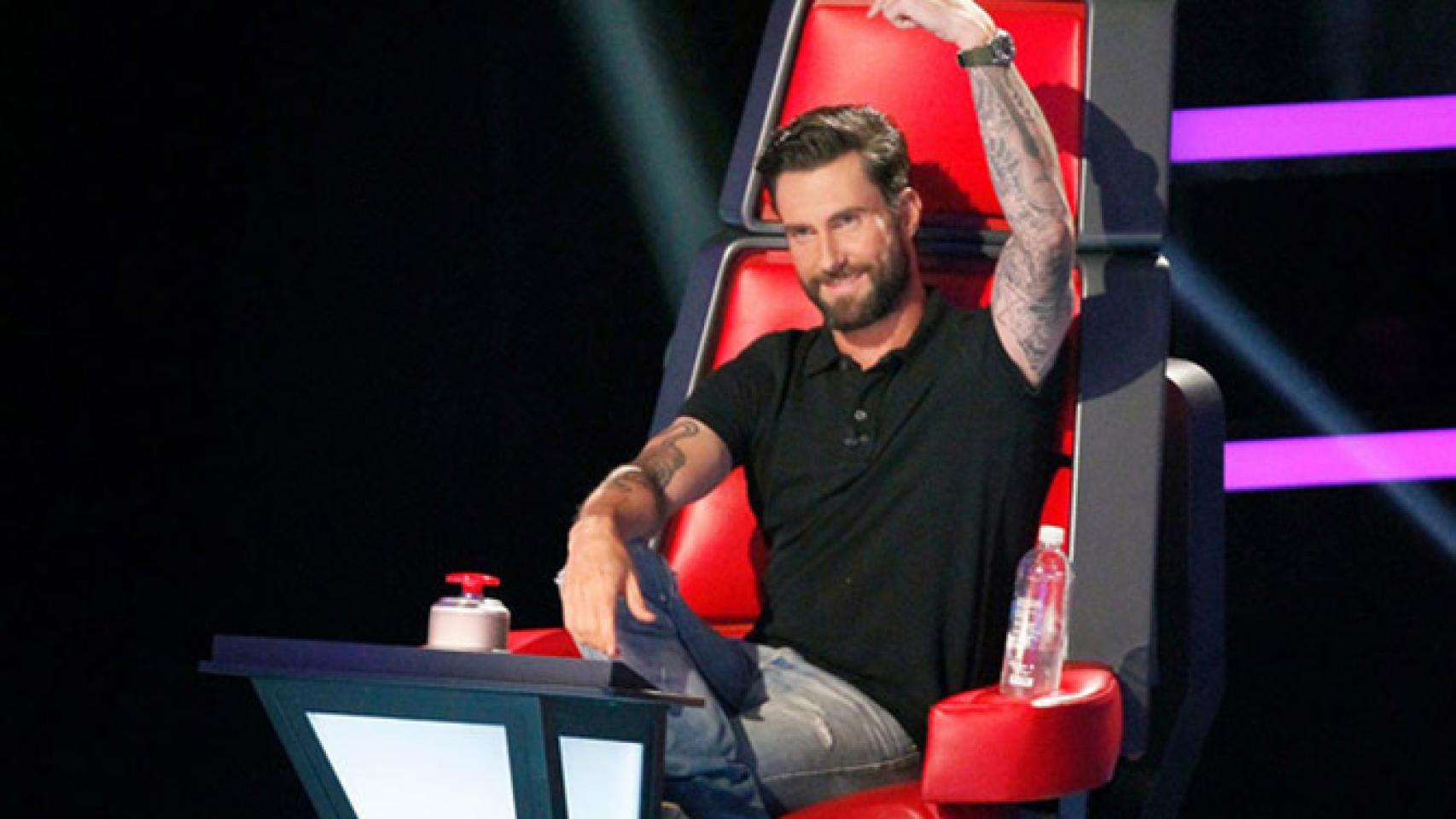 Look de la semana: Adam Levine, el camaleón de 'The Voice'