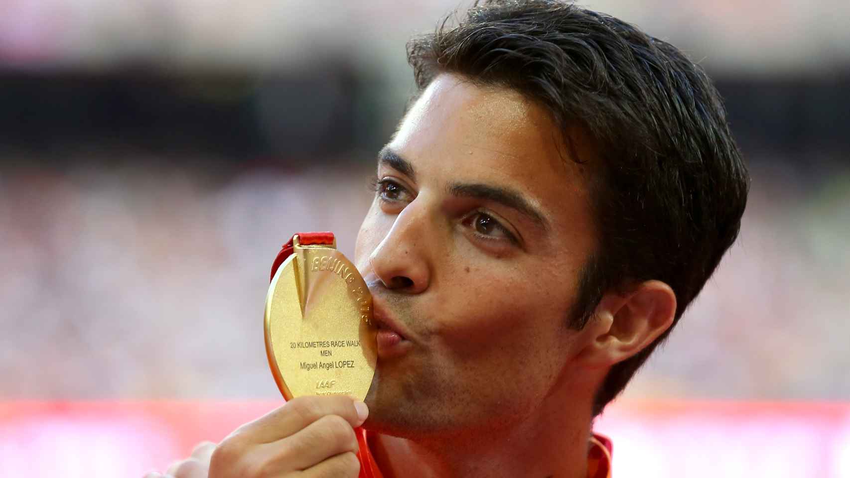 Miguel Ángel López, con la medalla de oro.