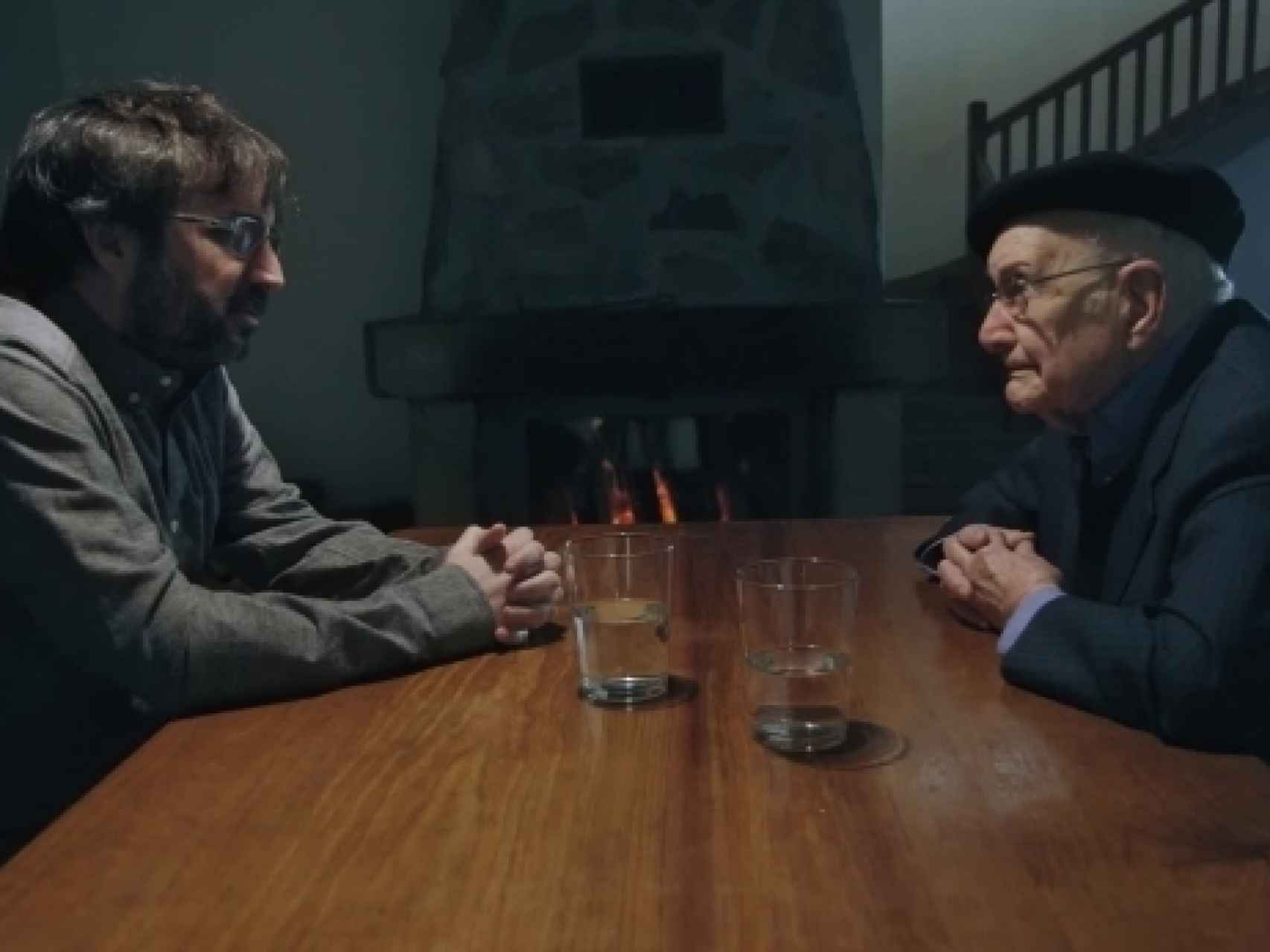 Jordi Évole y Luis Ortiz en un momento de la entrevista, en Salvados.