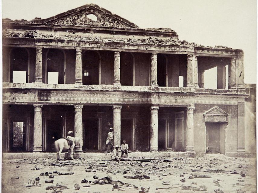En el interior del Secundra Bagh (Lukow, India, 1857).