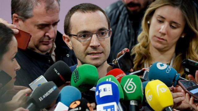 Luis Alegre, durante la rueda de prensa de este miércoles