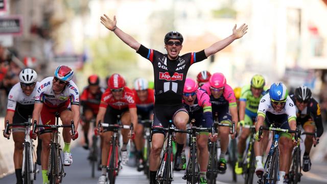 John Degenkolb se impone en la Milán-San Remo de 2015.